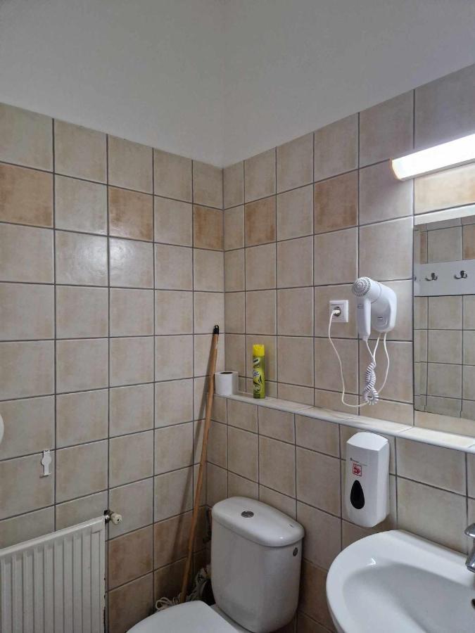 Ta'Karos Apartman Zalakaros Exterior foto